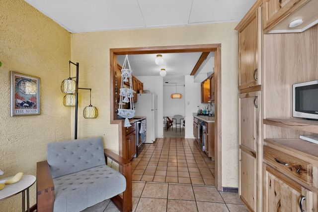 8400 Parrot Run Road NE, Albuquerque, NM 87109
