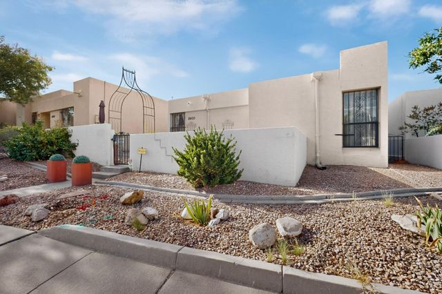 8400 Parrot Run Road NE, Albuquerque, NM 87109