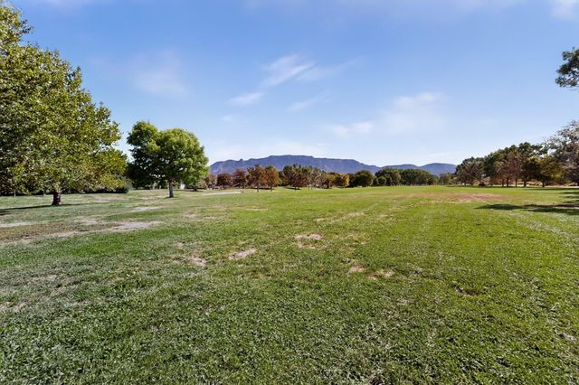 8400 Parrot Run Road NE, Albuquerque, NM 87109