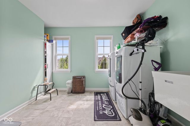 1091 Margate Drive, Greenwood, IN 46143