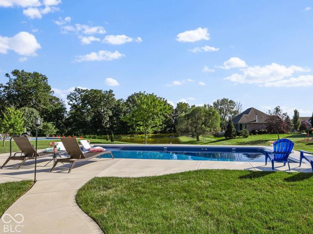1091 Margate Drive, Greenwood, IN 46143