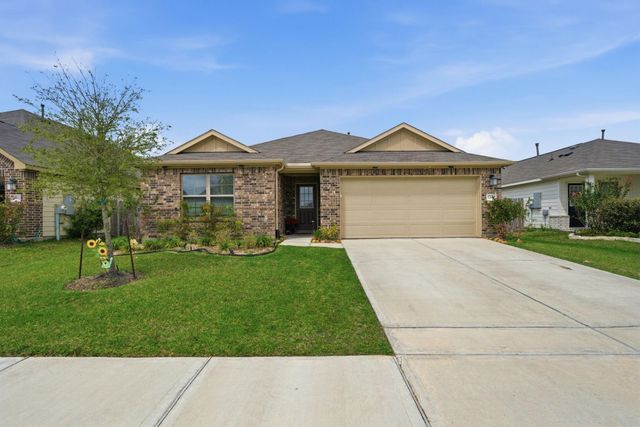 1202 Filly Creek Drive, Alvin, TX 77511