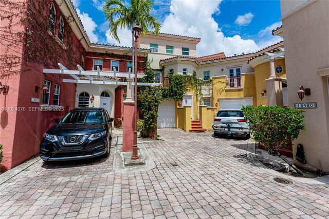 18460 NE 30th Ave 18460, Aventura, FL 33160