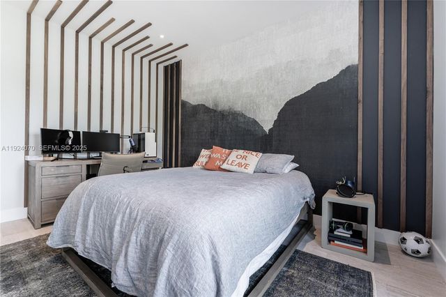 18460 NE 30th Ave 18460, Aventura, FL 33160