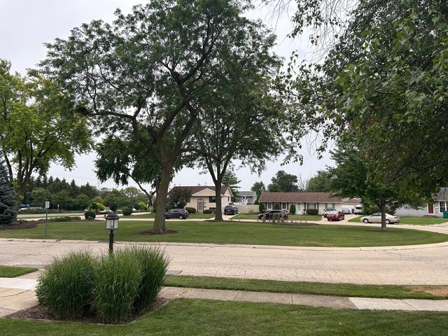 4 Sinde Circle, Romeoville, IL 60446
