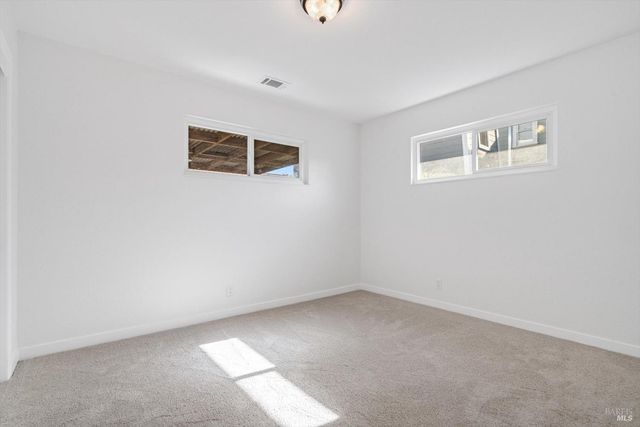 519 7th St, Petaluma, CA 94952