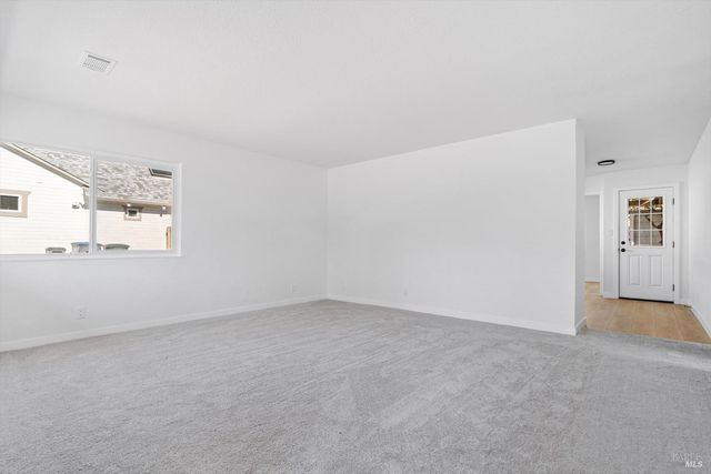 519 7th St, Petaluma, CA 94952