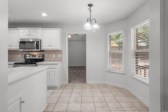 22 Pecan Ln Lane, Cabot, AR 72023