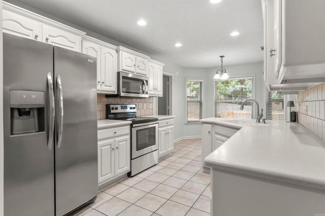22 Pecan Ln Lane, Cabot, AR 72023
