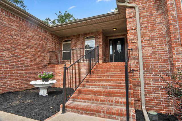 22 Pecan Ln Lane, Cabot, AR 72023