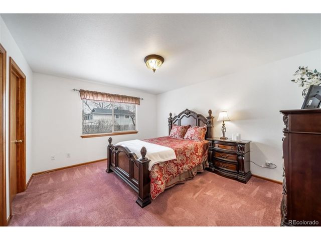 1744 Lincoln St, Longmont, CO 80501