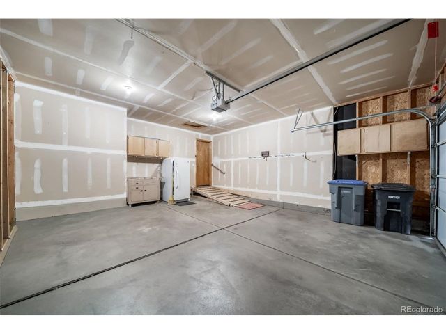 1744 Lincoln St, Longmont, CO 80501