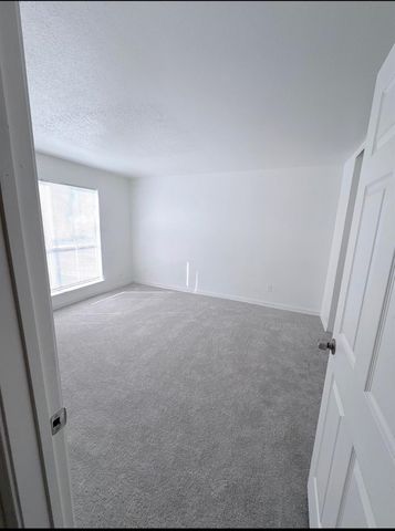 5625 Antoine Drive 1615, Houston, TX 77091