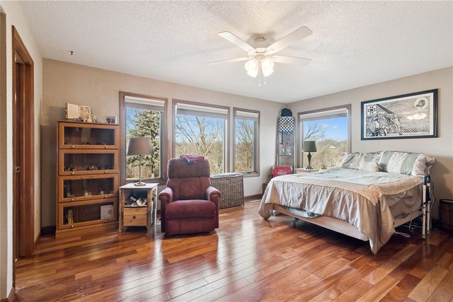 1568 Matterhorn Drive NE, Cedar Rapids, IA 52402