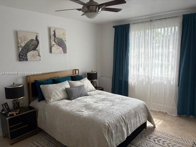 2880 N Oakland Forest Dr 206, Oakland Park, FL 33309