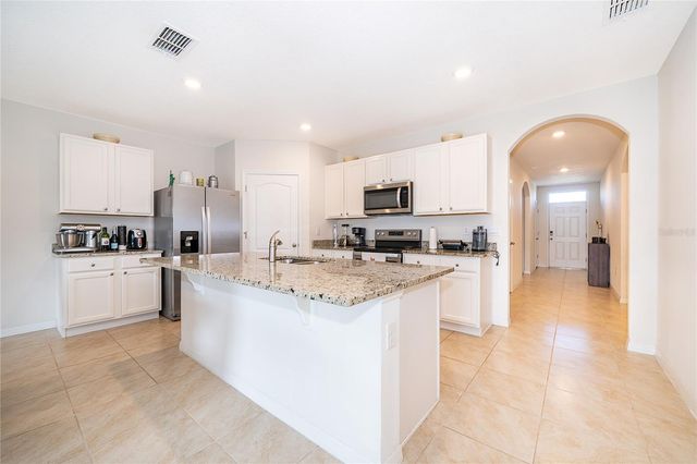 2807 HARMONIA HAMMOCK ROAD, Harmony, FL 34773
