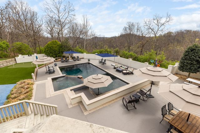 720 Valhalla Ln, Brentwood, TN 37027