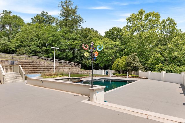 720 Valhalla Ln, Brentwood, TN 37027