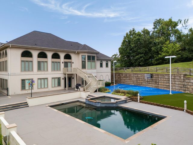 720 Valhalla Ln, Brentwood, TN 37027