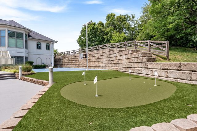 720 Valhalla Ln, Brentwood, TN 37027
