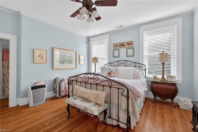128 Brewer AVE, Suffolk, VA 23434