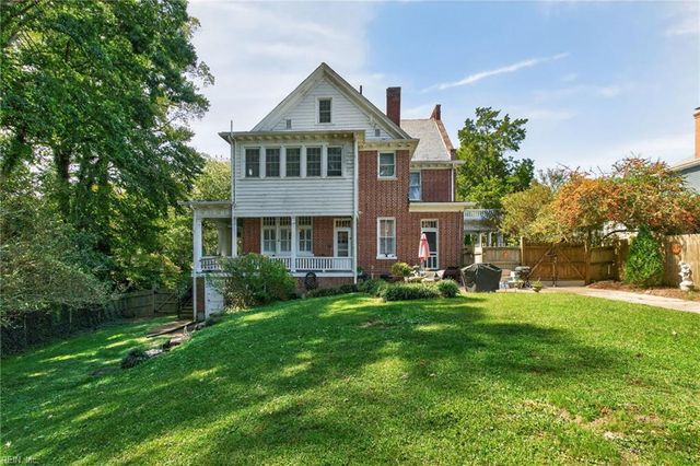 128 Brewer AVE, Suffolk, VA 23434