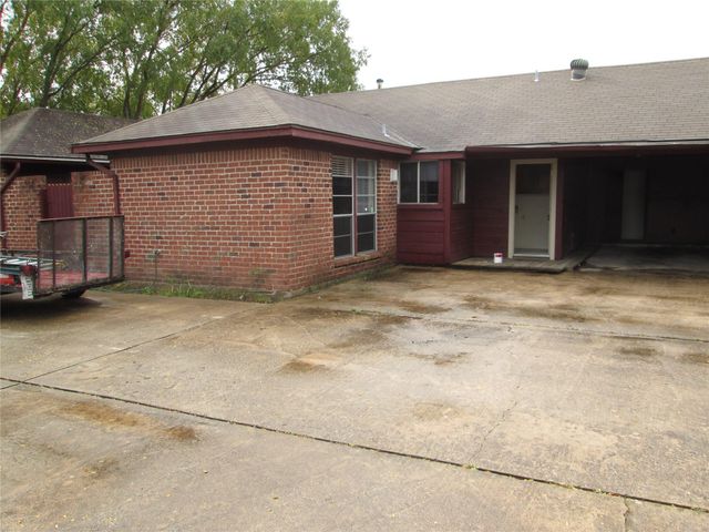 10842 Lynbrook Drive a, Houston, TX 77042