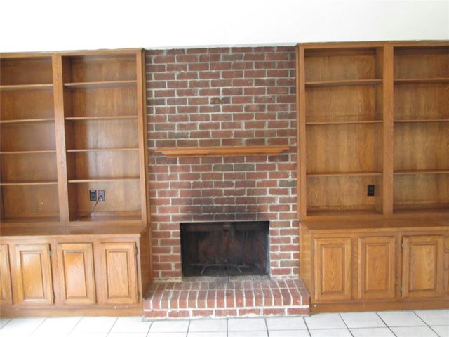 10842 Lynbrook Drive a, Houston, TX 77042
