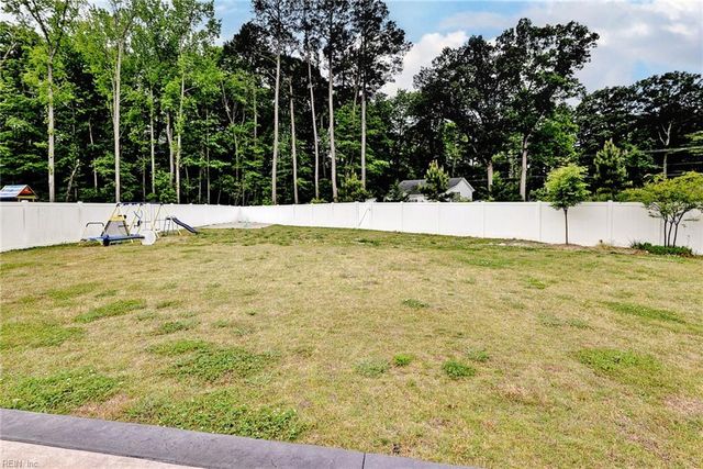 104 Murray WAY, Yorktown, VA 23693