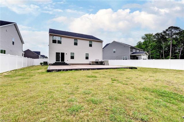 104 Murray WAY, Yorktown, VA 23693