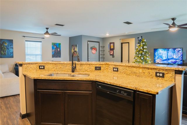 1896 PIEDMONT COURT, Mascotte, FL 34753