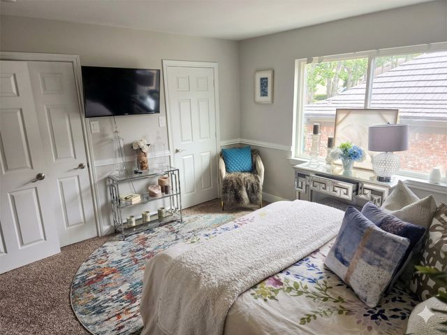 2202 Woodsong Trail, Arlington, TX 76016