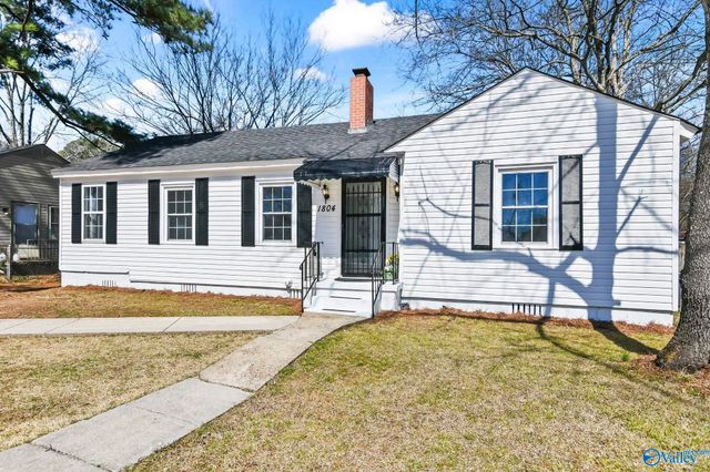 1804 Enolam Blvd Se, Decatur, AL 35601