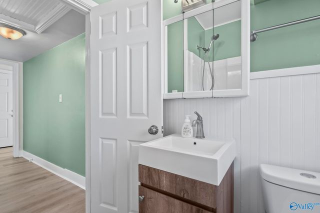 1804 Enolam Blvd Se, Decatur, AL 35601