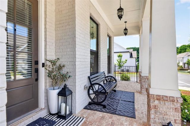 1195 Pennington View Lane, Alpharetta, GA 30004