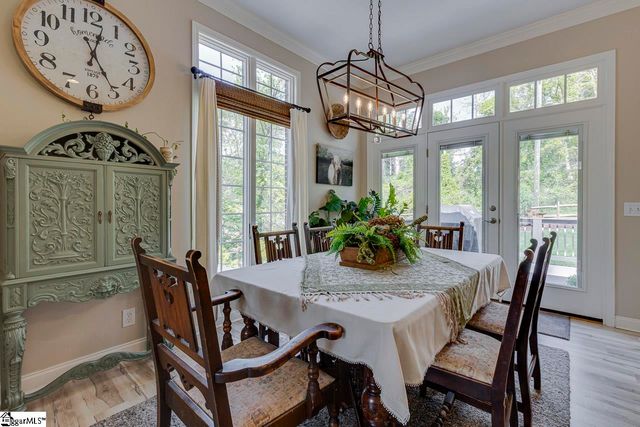 11 Eastwood Drive, Taylors, SC 29687