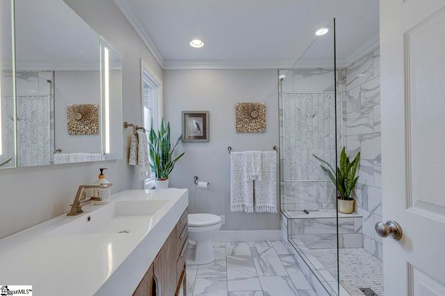 11 Eastwood Drive, Taylors, SC 29687