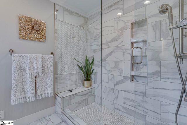 11 Eastwood Drive, Taylors, SC 29687