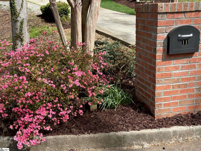 11 Eastwood Drive, Taylors, SC 29687