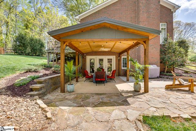 11 Eastwood Drive, Taylors, SC 29687