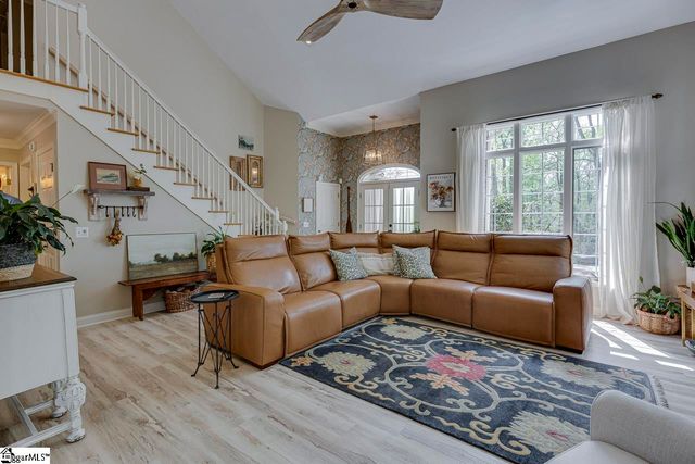 11 Eastwood Drive, Taylors, SC 29687