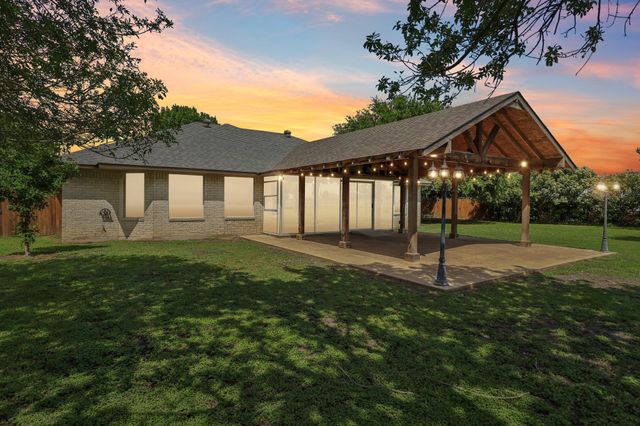 1022 Barbarosa RD, New Braunfels, TX 78130