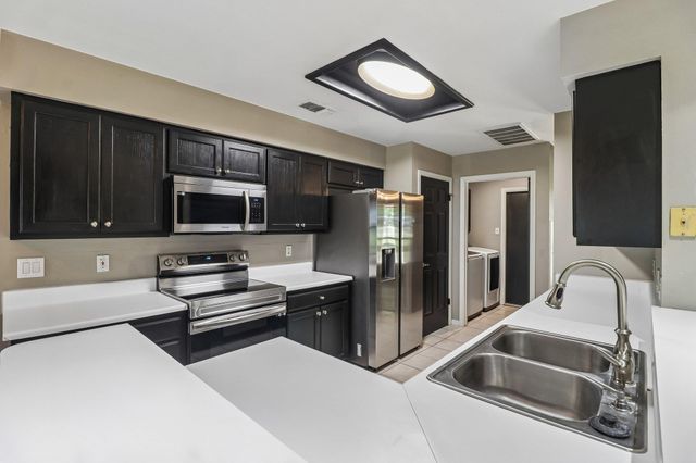 1022 Barbarosa RD, New Braunfels, TX 78130