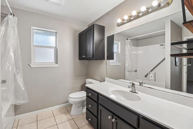 1022 Barbarosa RD, New Braunfels, TX 78130