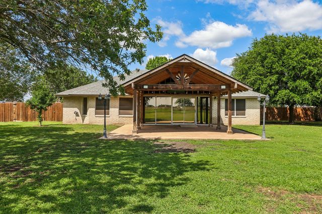 1022 Barbarosa RD, New Braunfels, TX 78130