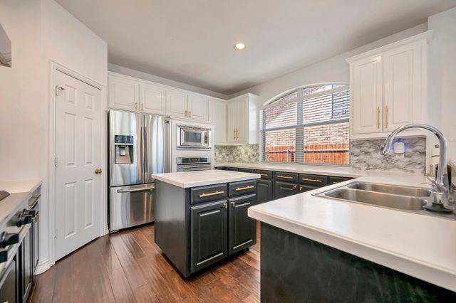 1819 Grand Canyon Way, Allen, TX 75002