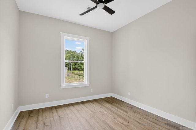 60 Oakbrooke Drive, Sherwood, AR 72120