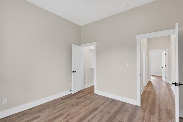 60 Oakbrooke Drive, Sherwood, AR 72120