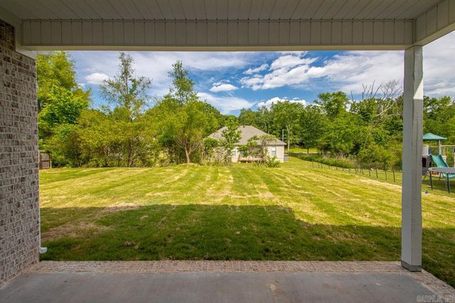 60 Oakbrooke Drive, Sherwood, AR 72120