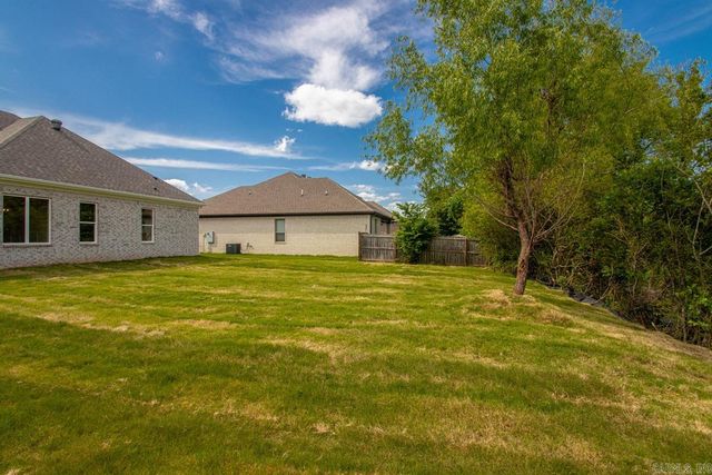 60 Oakbrooke Drive, Sherwood, AR 72120